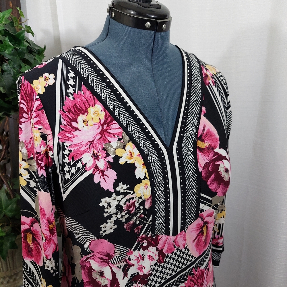 JM Collection Shift Dress - Picture 4 of 7